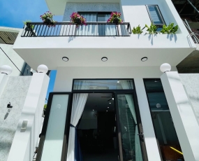 Xây dựng nhà phố Dĩ An 