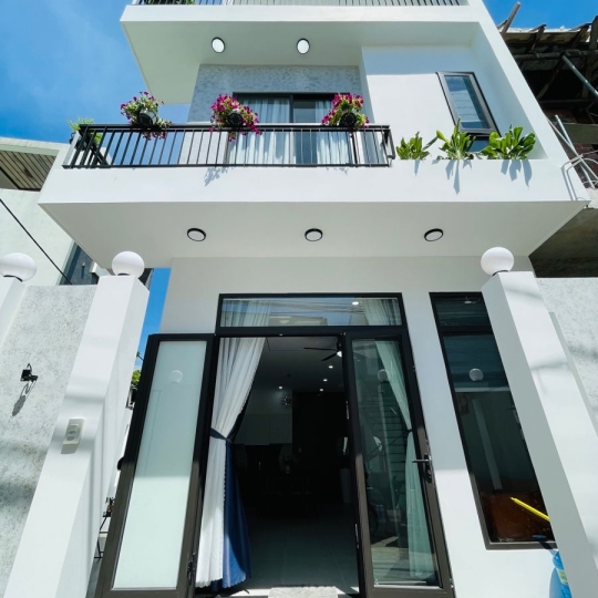 Xây dựng nhà phố Dĩ An 